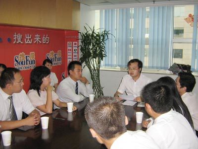 点击小图观看大图