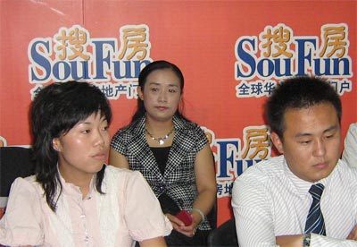 点击小图观看大图