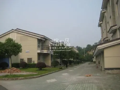 Ǯ����ʵ��ͼ