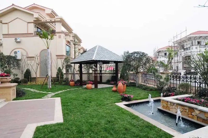 雅居乐十里花巷3室2厅2卫南朝向2000.00元/月出租