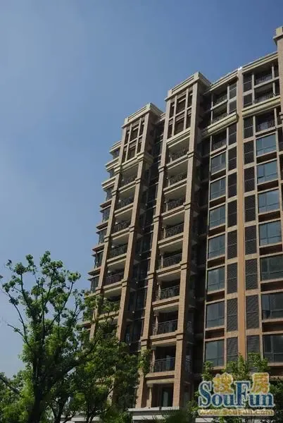 象屿名城2室2厅1卫南朝向5000.00元/月出租