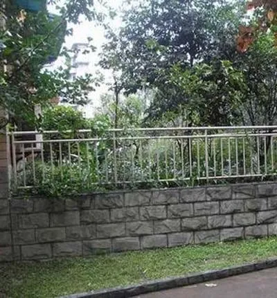 科华南苑2室1厅1卫东南朝向2600.00元/月出租