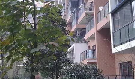 锦都馨苑二期2室1厅1卫西北朝向2000.00元/月出租