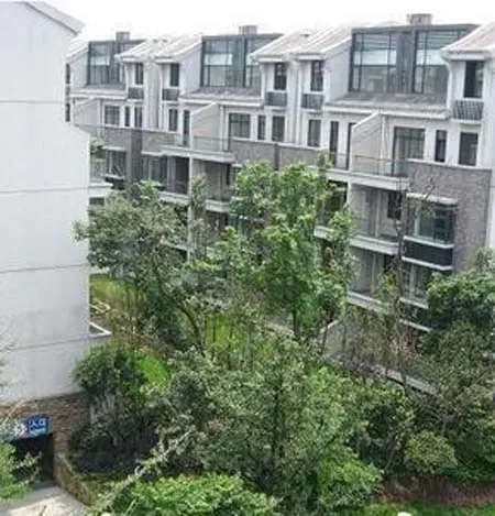 雍锦湾3室2厅2卫东南朝向9900.00元/月出租