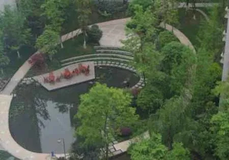 锦城花园4室2厅2卫东南朝向6500.00元/月出租