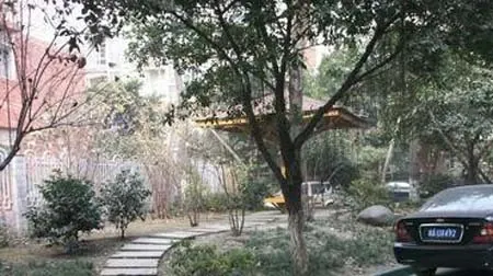 少陵横街68号院2室1厅1卫南朝向1600.00元/月出租