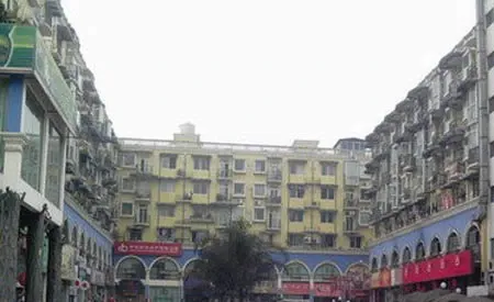 财经商住楼2室1厅1卫东南朝向2000.00元/月出租