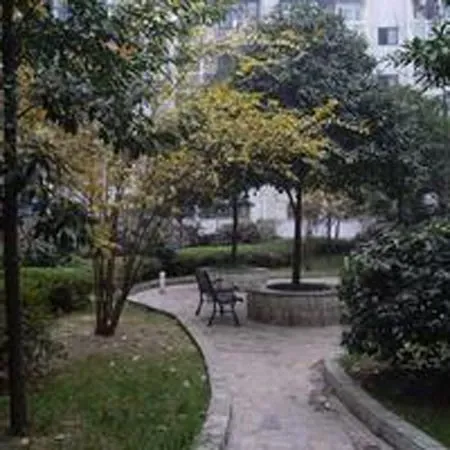 明信花园2室1厅1卫东南朝向2200.00元/月出租