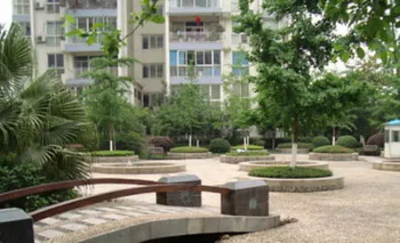 怡馨花园3室2厅2卫南朝向4000.00元/月出租