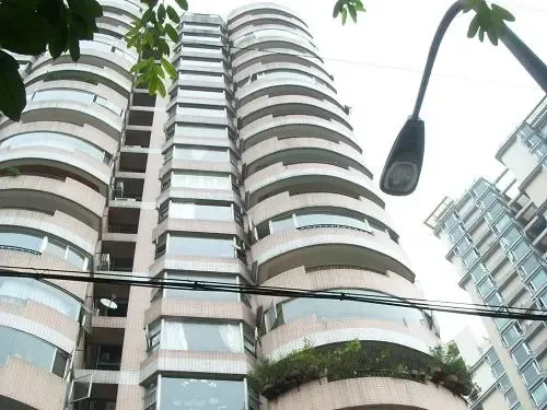 锦川楼4室1厅2卫东南朝向6000.00元/月出租