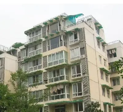 长盛苑4室2厅3卫北朝向6600.00元/月出租