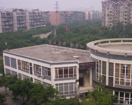 双兴名邸四季春天3室2厅2卫南朝向2300.00元/月出租