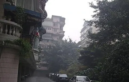 锦水雅居4室2厅2卫西北朝向6000.00元/月出租