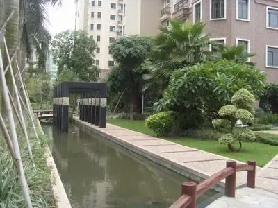 碧翠华庭3室2厅2卫南北朝向3700.00元/月出租