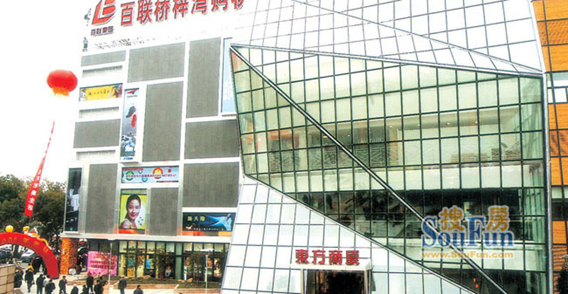 上海桥梓湾购物中心外景实拍图