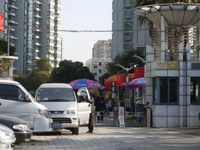 嘉利明珠城2室1厅1卫南朝向8400.00元/月出租