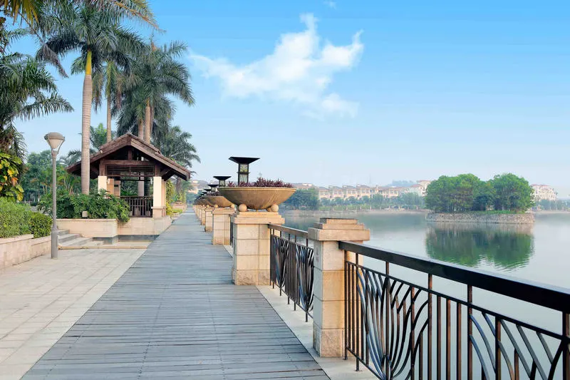 丰泰东海城堡 环境好 管理严格 交通便利 居住首先