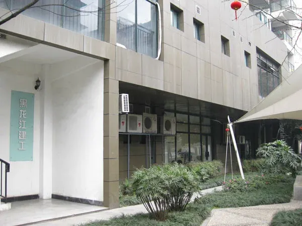楠宝石1室1厅1卫东朝向2300.00元/月出租