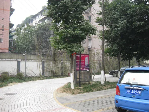 楠宝石1室1厅1卫东西南北朝向1900.00元/月出租