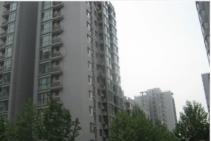 幸福家园3室2厅2卫北朝向3800.00元/月出租
