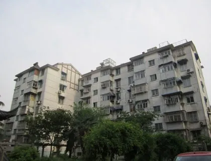 东吴新村3室2厅1卫南朝向2000.00元/月出租