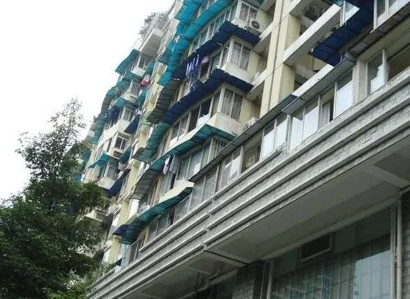 迪康银色诗典1室1卫东西南北朝向1900.00元/月出租