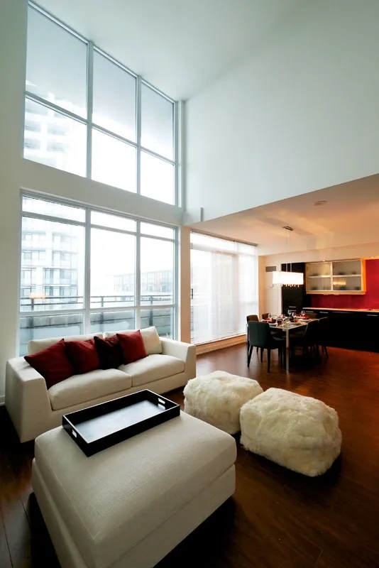 加拿大多伦多市中心180平公寓66万加元起 首