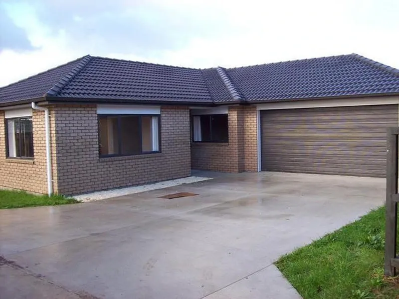 新西兰楼盘 银蕨花苑（D/14 Church St/ E/14 Church St, Tuakau）
