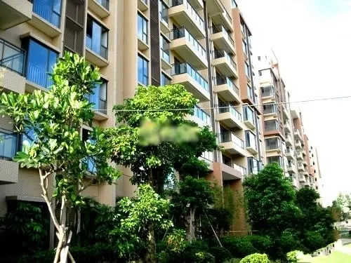 清华居3室2厅2卫南朝向4000.00元/月出租