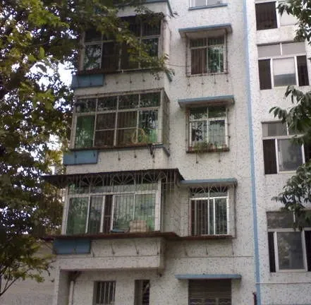 广东司法警官职业学院宿舍外景图