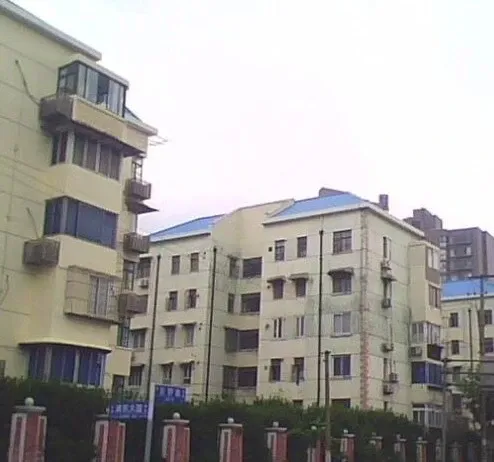 泾华新村2室1厅1卫南北朝向7300.00元/月出租