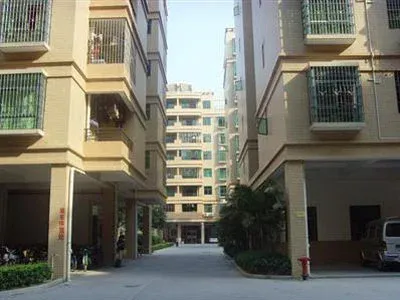 翠华花园2室2厅1卫南朝向1100.00元/月出租