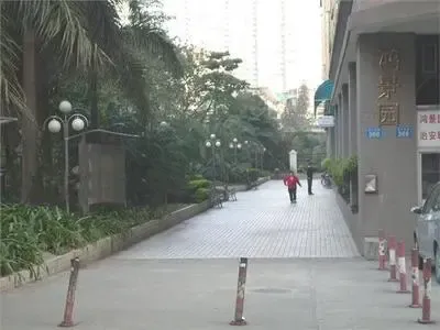 鸿景园 通风通透 布局合理 性价比高 交通方便
