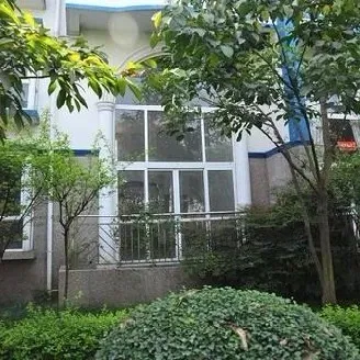 金阳水景1室1厅1卫东南朝向850.00元/月出租