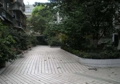 中医研究院宿舍3室1厅2卫南朝向3000.00元/月出租