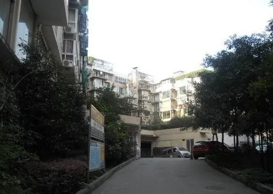 新天美地2室1厅1卫东南朝向2900.00元/月出租