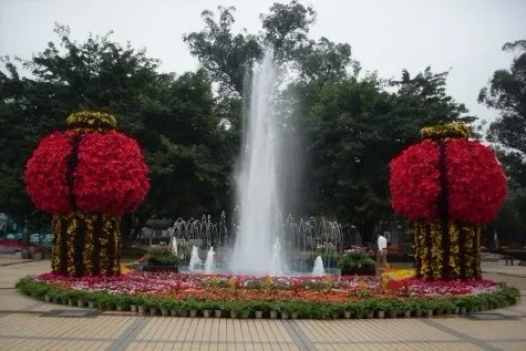 香城国际2室1厅1卫东南朝向1683.00元/月出租