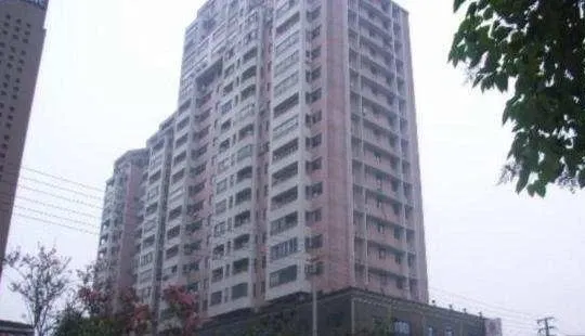 亚太广场3室2厅2卫北朝向6800.00元/月出租