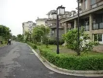 水越名都4室3厅2卫南朝向8000.00元/月出租
