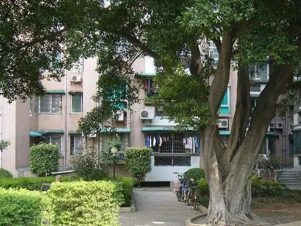 鹤景楼2室1厅1卫西南朝向3600.00元/月出租