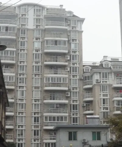 怡景苑3室2厅2卫东南朝向2200.00元/月出租