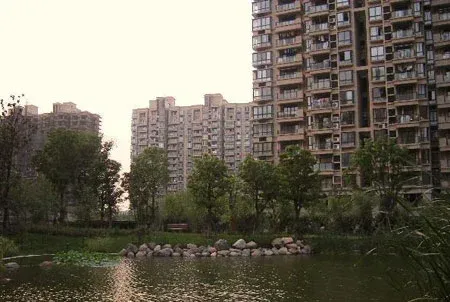 栈塘住宅小区2室1厅1卫南朝向1300.00元/月出租