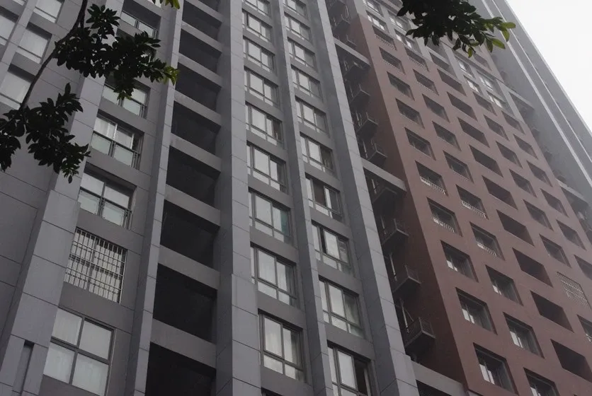 城市博客C城2室1厅1卫东南朝向2600.00元/月出租