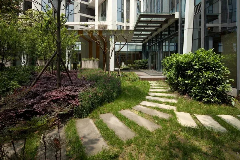 凯德风尚2室1厅1卫南朝向2500.00元/月出租