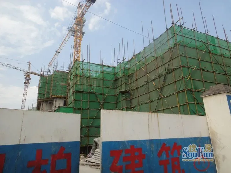 津尚花园3室1厅2卫南北朝向2200.00元/月出租