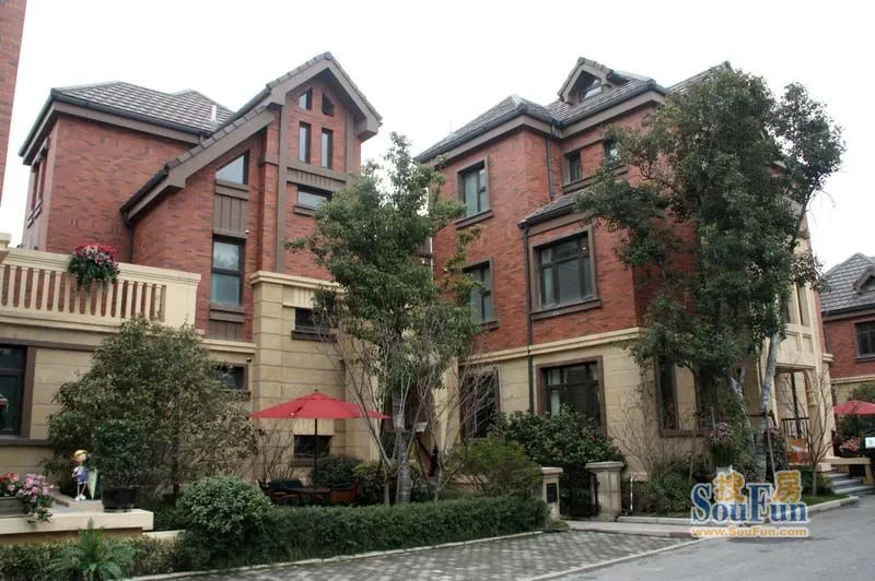 保利叶语一期别墅外景图(2012.3-上海搜房网