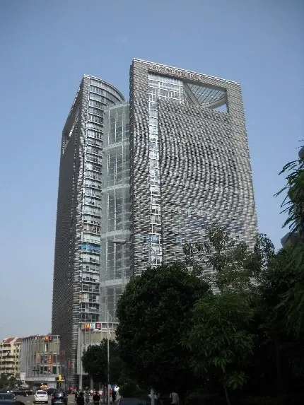 现代国际1室1厅东朝向1500.00元/月出租