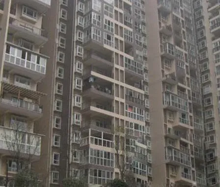 一品荷花1室1厅1卫南朝向2100.00元/月出租