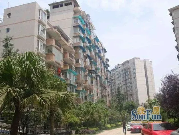 天邑花园2室1厅1卫东南朝向2400.00元/月出租