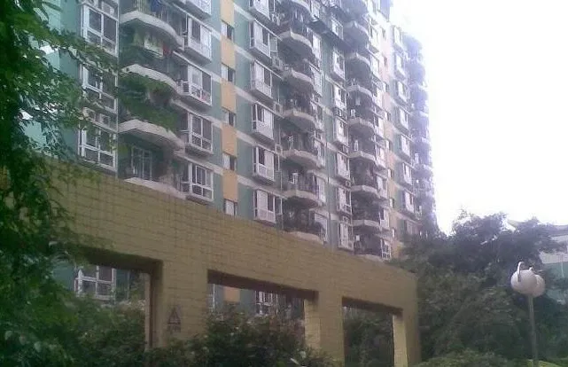 中铁二局新城3室2厅2卫东南朝向2800.00元/月出租